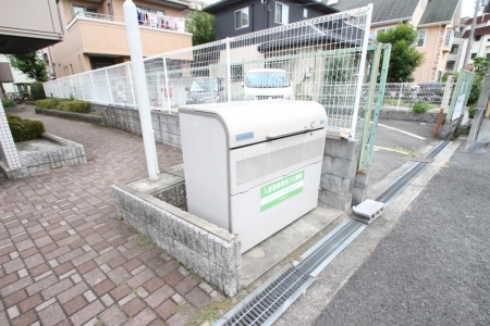 16/28 エントランス