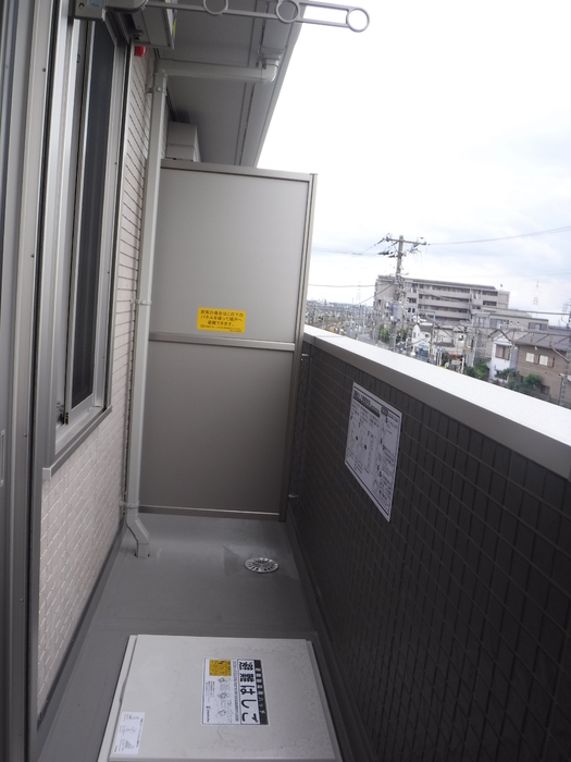 15/20 バルコニー