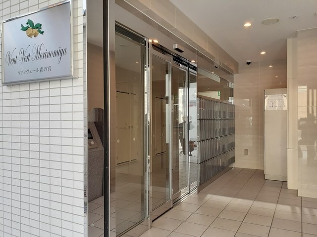 14/20 エントランス