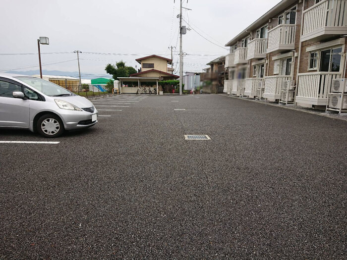 20/22 駐車場