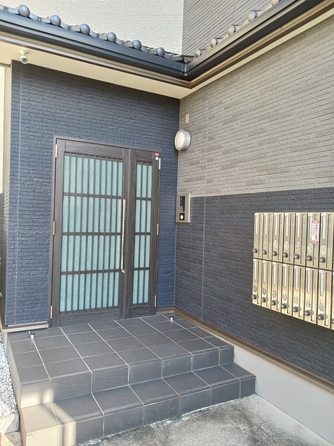 14/20 エントランス