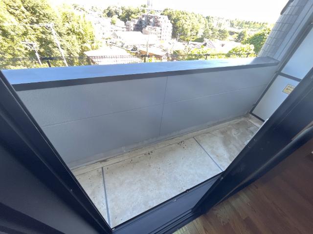 18/30 バルコニー