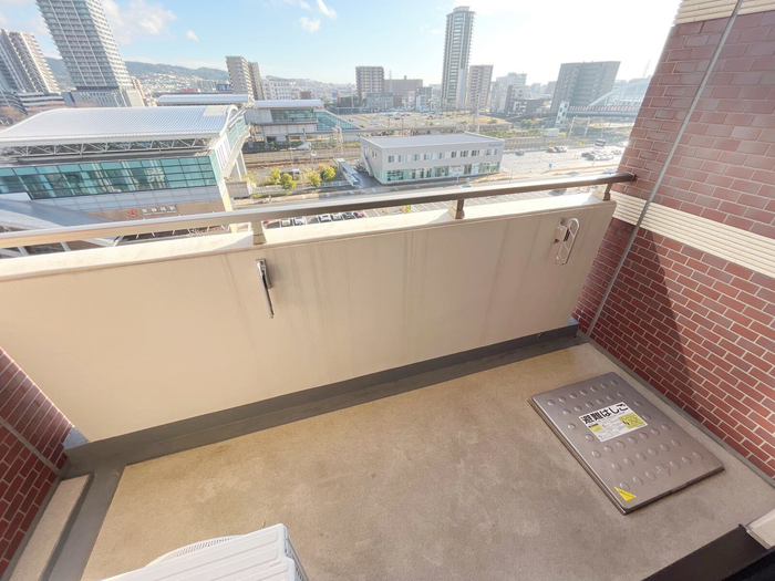 13/21 バルコニー