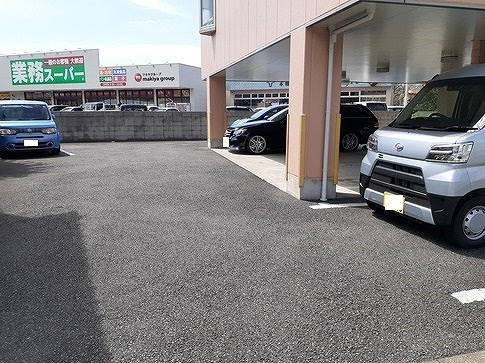 14/20 駐車場