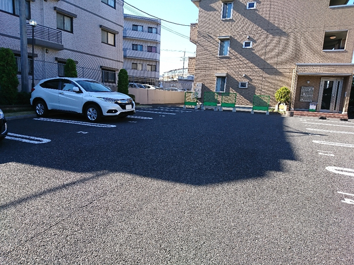 6/10 駐車場