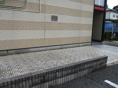 13/20 エントランス