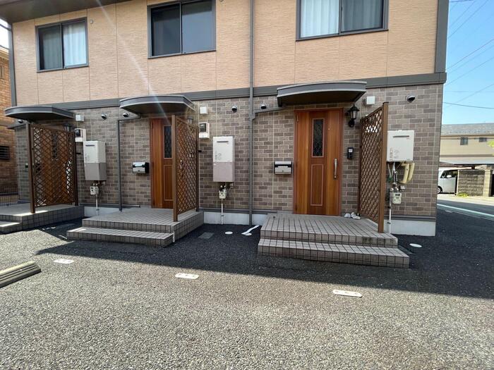 18/21 エントランス