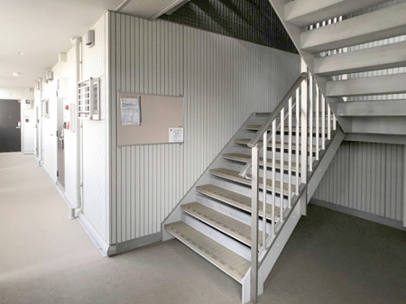 19/22 エントランス