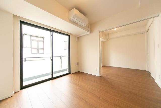 14/30 リビング/ダイニング