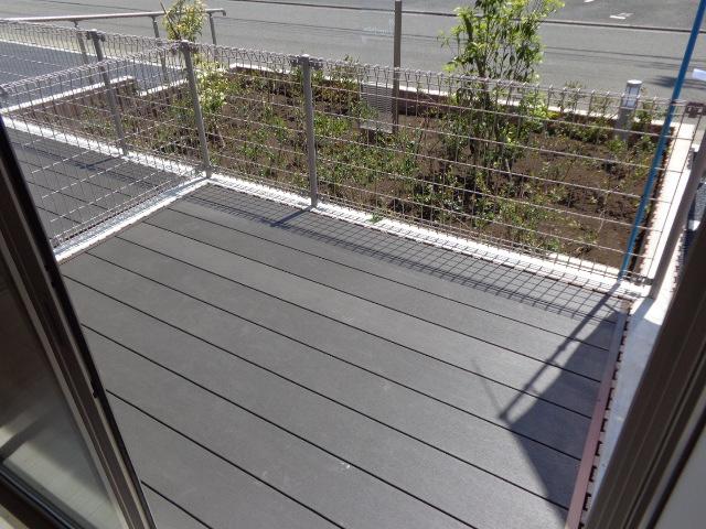 19/25 バルコニー