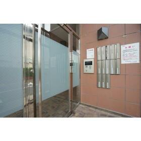 15/15 エントランス