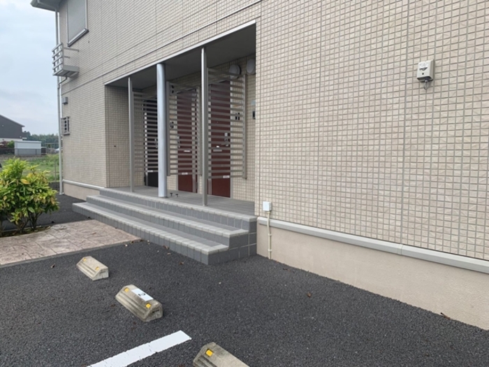 19/28 エントランス