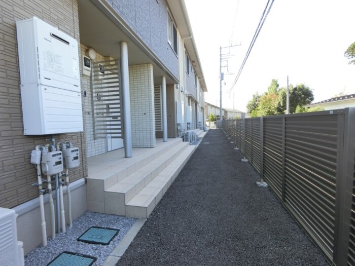 16/28 エントランス