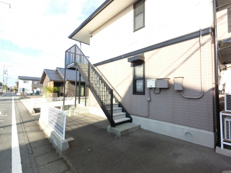 15/18 エントランス