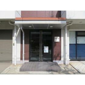 2/3 エントランス