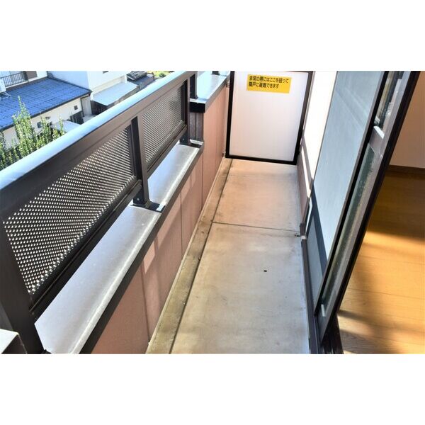 13/27 バルコニー