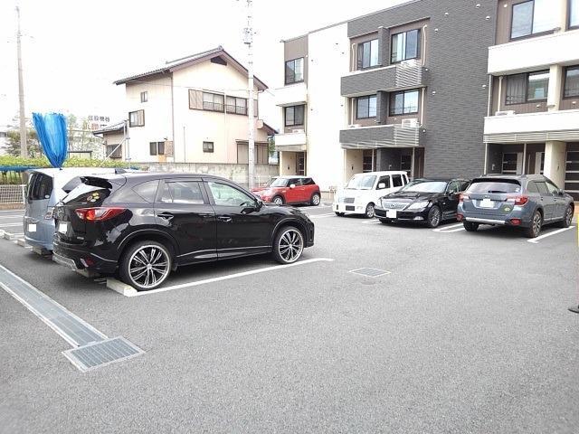 2/8 駐車場