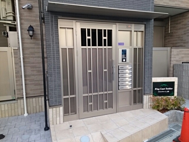 2/8 エントランス