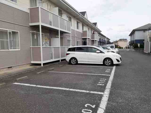 14/20 駐車場
