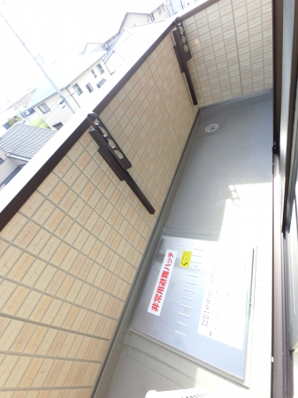 13/18 バルコニー