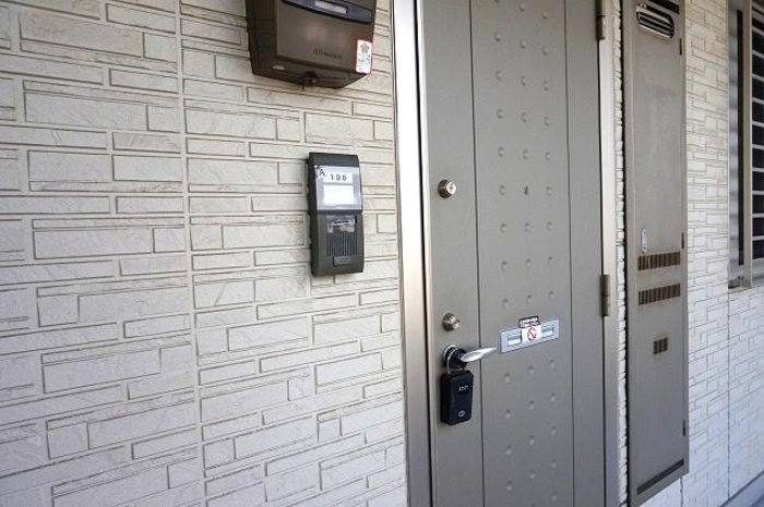 2/5 エントランス