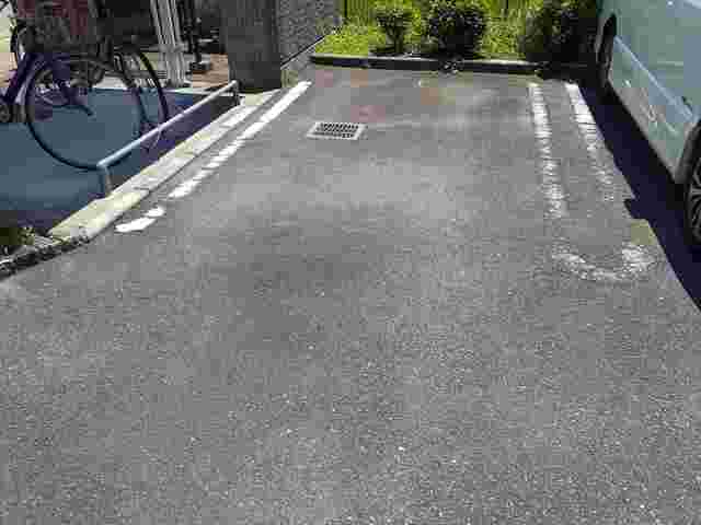 2/8 駐車場