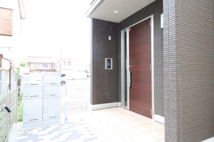 18/20 エントランス