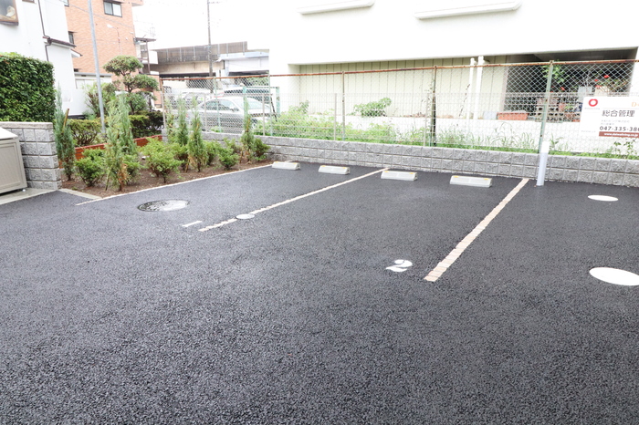 19/20 駐車場