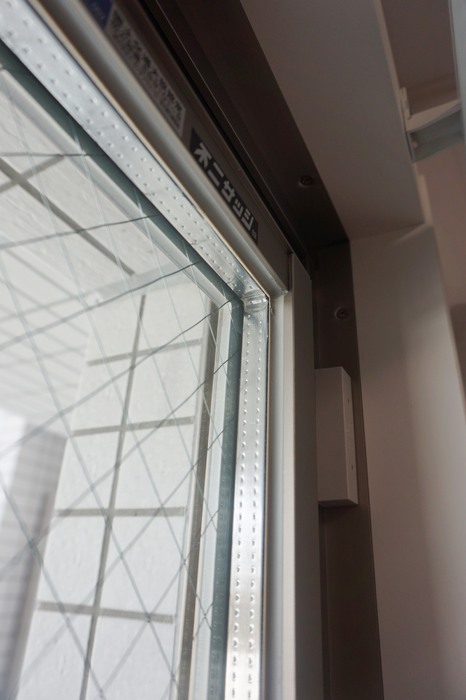 18/26 エントランス