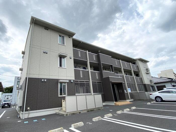 19/24 エントランス