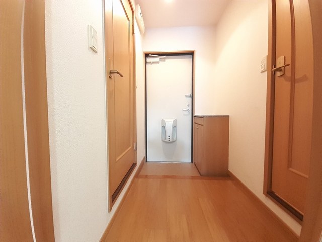 5/22 玄関