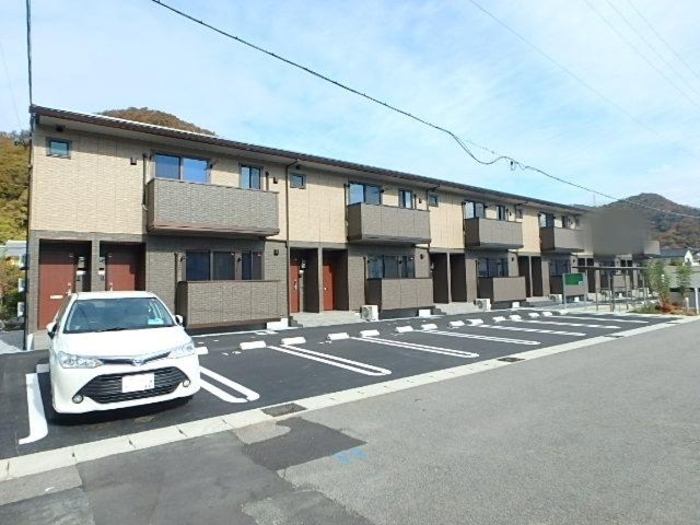 1/4 外観