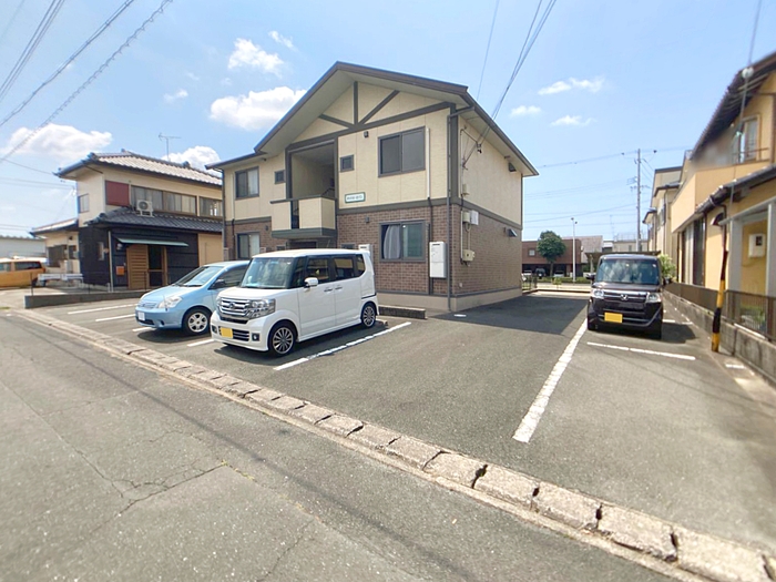 20/20 駐車場
