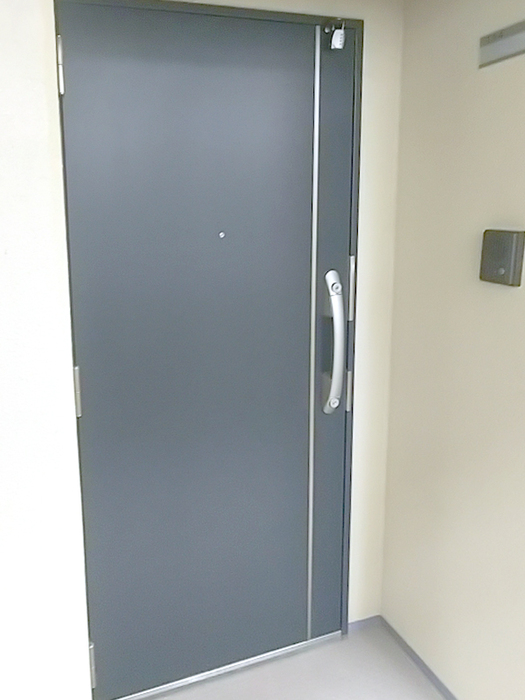 15/19 エントランス