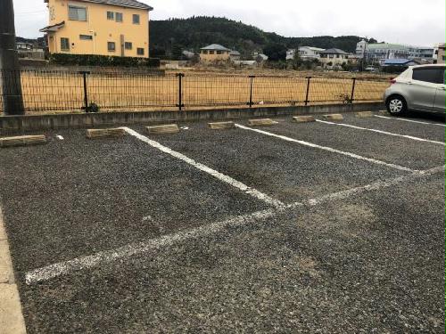 14/15 駐車場
