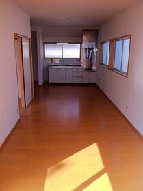 16/18 エントランス