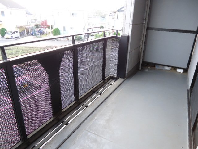 16/27 バルコニー