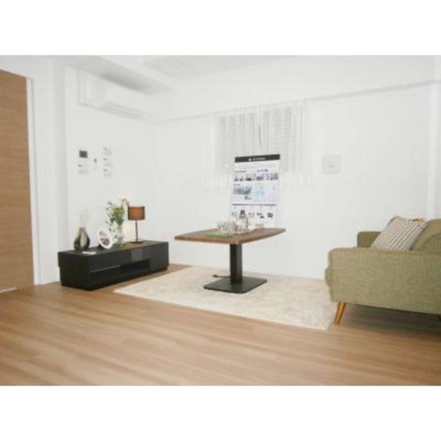 17/28 リビング/ダイニング