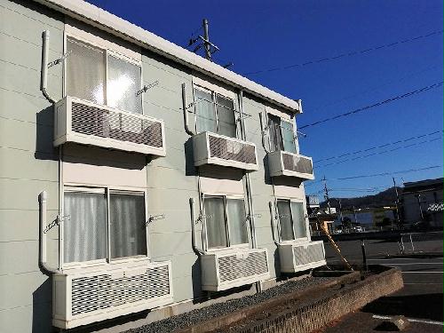 13/22 エントランス