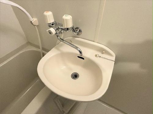 13/14 エントランス