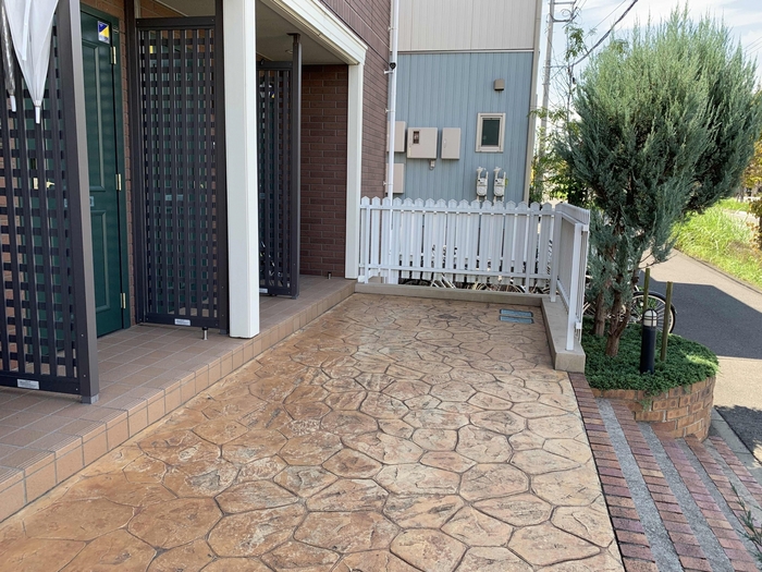 15/15 エントランス