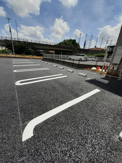 14/20 駐車場