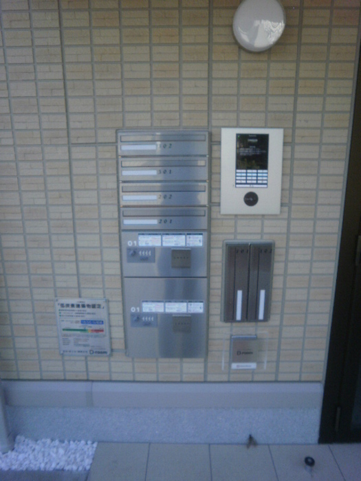 16/26 エントランス