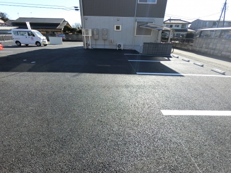16/21 駐車場