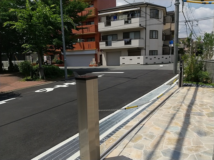 17/18 駐車場