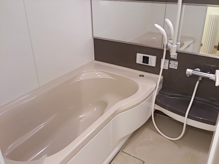 7/13 浴室