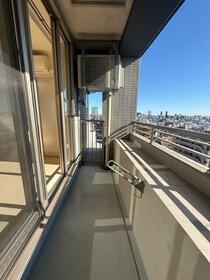 13/16 バルコニー