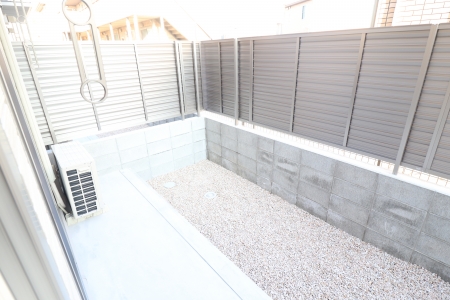 16/19 バルコニー