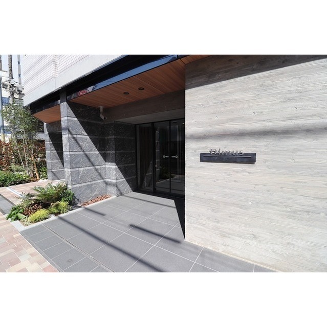 20/25 エントランス