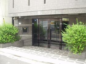 15/16 エントランス